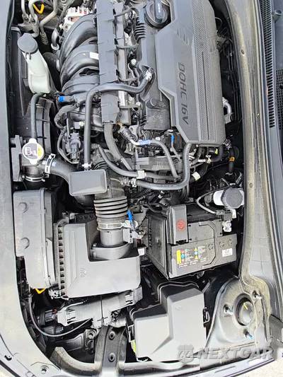 2025 Hyundai Elantra SEL Sport - zdjęcie 23 z 23 - miniatura
