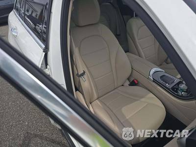 2021 Mercedes-Benz GLC 300 4MATIC - zdjęcie 18 z 22 - miniatura