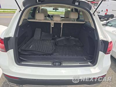 2021 Mercedes-Benz GLC 300 4MATIC - zdjęcie 14 z 22 - miniatura