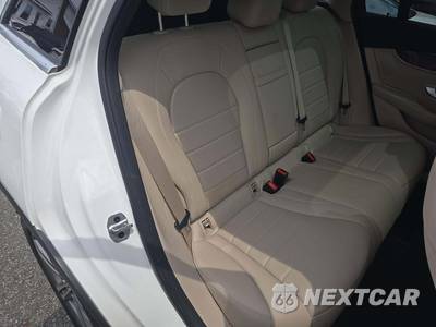 2021 Mercedes-Benz GLC 300 4MATIC - zdjęcie 16 z 22 - miniatura