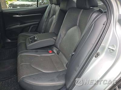2023 Toyota Camry Hybrid XLE - zdjęcie 13 z 27 - miniatura