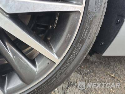2023 Toyota Camry Hybrid XLE - zdjęcie 26 z 27 - miniatura