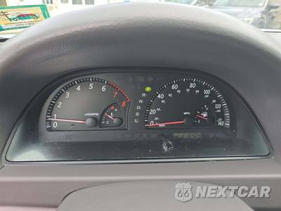 2004 Toyota Camry SE - zdjęcie 9 z 30 - miniatura