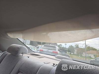 2004 Toyota Camry SE - zdjęcie 23 z 30 - miniatura