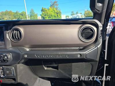 2018 Jeep Wrangler Unlimited Sport S - zdjęcie 16 z 21 - miniatura