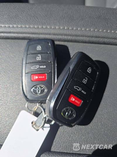 2024 Toyota Grand Highlander Hybrid Limited - zdjęcie 5 z 22 - miniatura