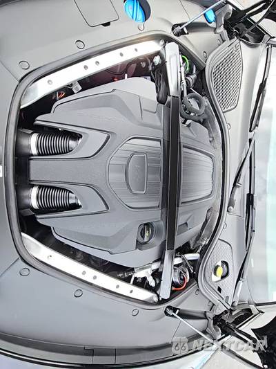 2026 Porsche Panamera 4 - zdjęcie 21 z 21 - miniatura