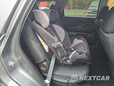 2026 Nissan Pathfinder SV - zdjęcie 17 z 22 - miniatura