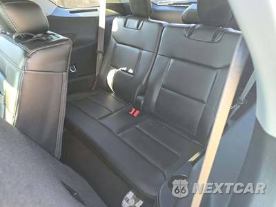 2023 Ford Explorer XLT - zdjęcie 11 z 20 - miniatura