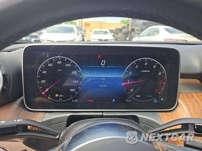 2023 Mercedes-Benz C 300 4MATIC Sedan - zdjęcie 9 z 24 - miniatura