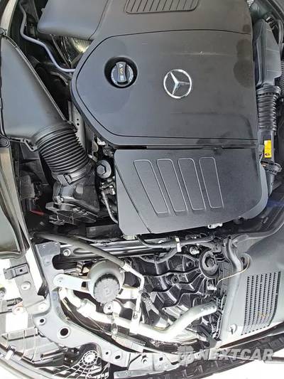 2023 Mercedes-Benz C 300 4MATIC Sedan - zdjęcie 23 z 24 - miniatura