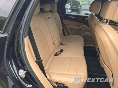 2023 Porsche Cayenne - zdjęcie 16 z 22 - miniatura