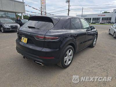 2023 Porsche Cayenne - zdjęcie 3 z 22 - miniatura