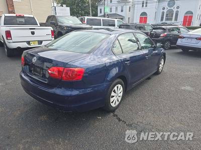 2011 Volkswagen Jetta Sedan - zdjęcie 3 z 36 - miniatura
