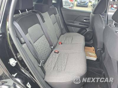 2025 Nissan Kicks SV - zdjęcie 13 z 20 - miniatura
