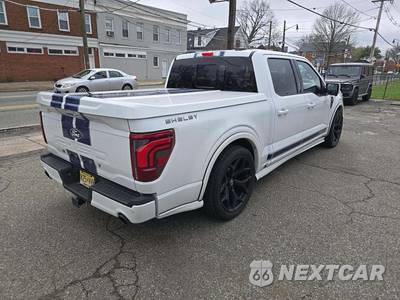 2025 Ford F-150 Lariat Crew Cab Short Bed - zdjęcie 3 z 22 - miniatura