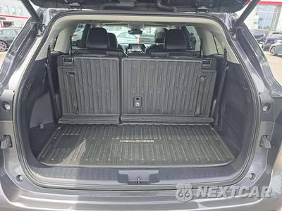 2022 Toyota Highlander XLE - zdjęcie 12 z 19 - miniatura