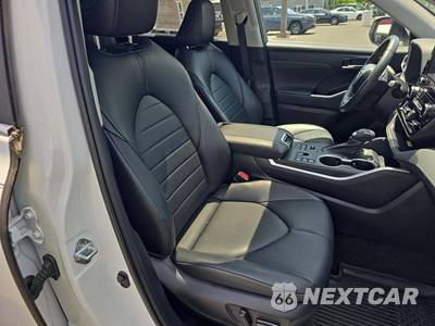 2023 Toyota Highlander XLE - zdjęcie 19 z 23 - miniatura