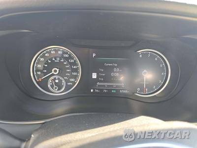 2025 Genesis G70 2.5T - zdjęcie 6 z 21 - miniatura