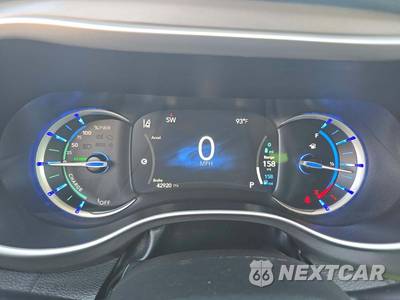2024 Chrysler Pacifica Hybrid Select 121.6" WB - zdjęcie 6 z 21 - miniatura