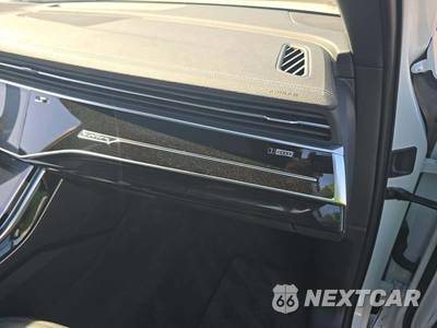 2025 Audi Q7 Premium 45 TFSI - zdjęcie 17 z 21 - miniatura