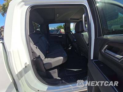 2026 GMC Sierra 1500 SLT Crew Cab Short Bed 4SA - zdjęcie 13 z 20 - miniatura