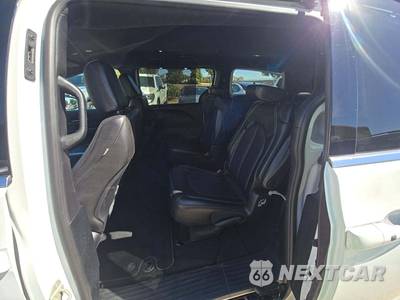 2025 Chrysler Pacifica Select 121.6" WB - zdjęcie 10 z 21 - miniatura