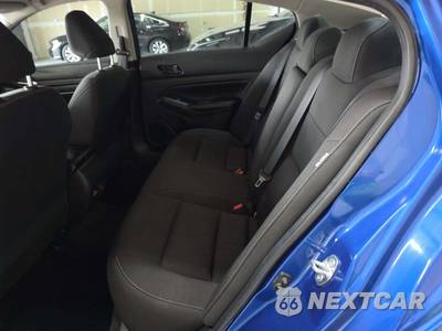 2025 Nissan Altima SV - zdjęcie 13 z 21 - miniatura