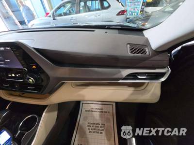2022 Toyota Highlander XLE - zdjęcie 20 z 23 - miniatura