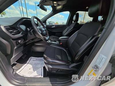 2025 Ford Escape ST-Line Select - zdjęcie 6 z 21 - miniatura