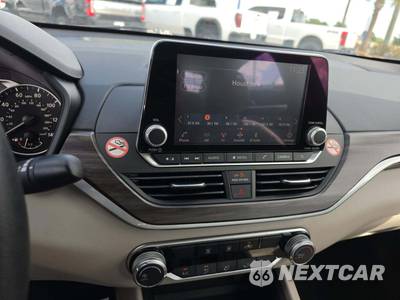 2025 Nissan Altima SV - zdjęcie 10 z 21 - miniatura