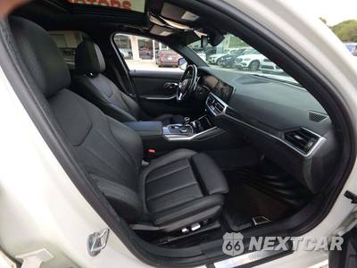 2020 BMW 3 Series Sedan 330i xDrive - zdjęcie 18 z 22 - miniatura