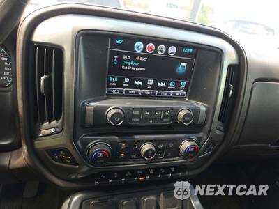 2016 Chevrolet Silverado 2500HD LTZ Crew Cab Medium Bed 1LZ - zdjęcie 10 z 27 - miniatura