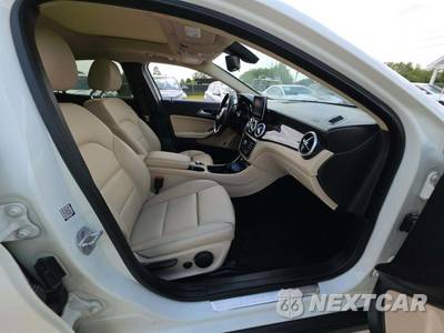 2016 Mercedes-Benz GLA 250 - zdjęcie 15 z 22 - miniatura