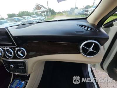 2016 Mercedes-Benz GLA 250 - zdjęcie 16 z 22 - miniatura