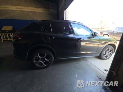 2021 Alfa Romeo Stelvio Sprint - zdjęcie 4 z 23 - miniatura