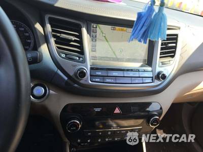 2018 Hyundai Tucson Limited - zdjęcie 10 z 24 - miniatura