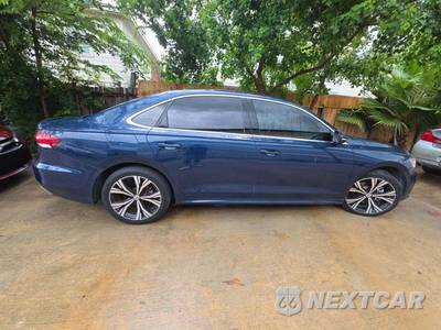 2021 Volkswagen Passat 2.0T SE - zdjęcie 4 z 21 - miniatura