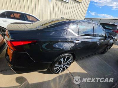 2019 Nissan Altima Platinum - zdjęcie 4 z 22 - miniatura