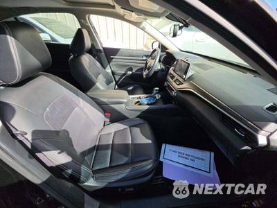 2019 Nissan Altima Platinum - zdjęcie 18 z 22 - miniatura