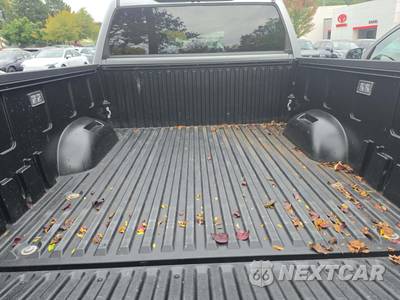 2024 Toyota Tundra 1794 Edition Crew Cab Short Bed - zdjęcie 14 z 24 - miniatura
