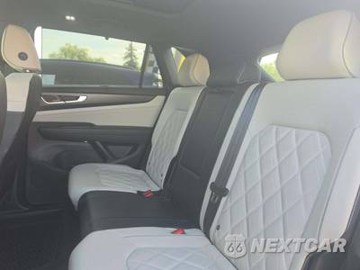 2024 Volkswagen Atlas Cross Sport 2.0T SEL Premium R-Line - zdjęcie 13 z 25 - miniatura