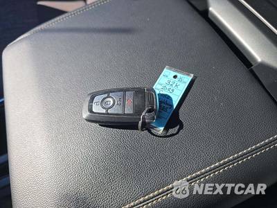 2023 Ford F-150 Lightning XLT Crew Cab Short Bed - zdjęcie 8 z 20 - miniatura