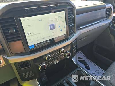 2023 Ford F-150 Lightning XLT Crew Cab Short Bed - zdjęcie 10 z 20 - miniatura
