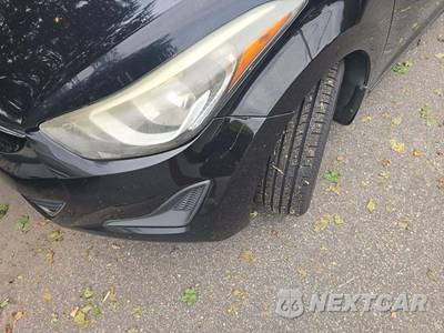 2016 Hyundai Elantra SE Sedan - zdjęcie 21 z 31 - miniatura
