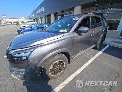2023 Nissan Pathfinder Rock Creek - zdjęcie 1 z 24 - miniatura