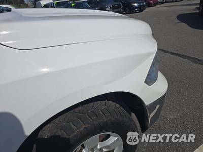 2022 Ram 1500 Classic SLT Crew Cab Short Bed - zdjęcie 22 z 26 - miniatura