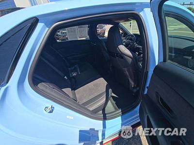 2026 Hyundai Elantra N - zdjęcie 16 z 23 - miniatura