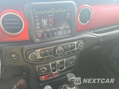 2020 Jeep Gladiator Rubicon Crew Cab Medium Bed - zdjęcie 10 z 23 - miniatura