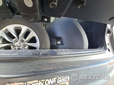 2022 Toyota Sienna LE 8-Passenger 120.5" WB - zdjęcie 15 z 28 - miniatura